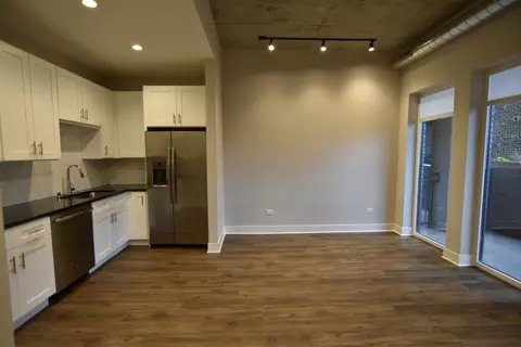3833 N Broadway #3833-417, Chicago, IL 60613