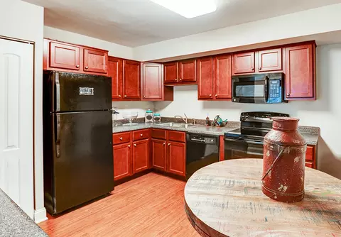 3202 E 76th St #01710, Indianapolis, IN 46240