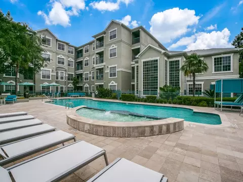 2222 Maroneal St #0325, Houston, TX 77030