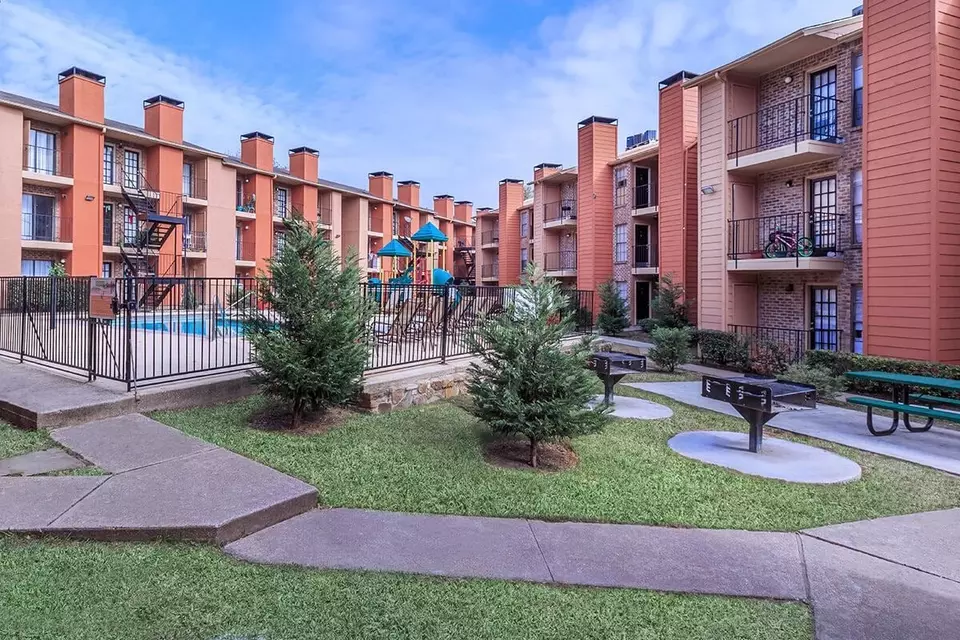  11100 Walnut Hill Ln #W-3102, Dallas, TX 75238 photo 15