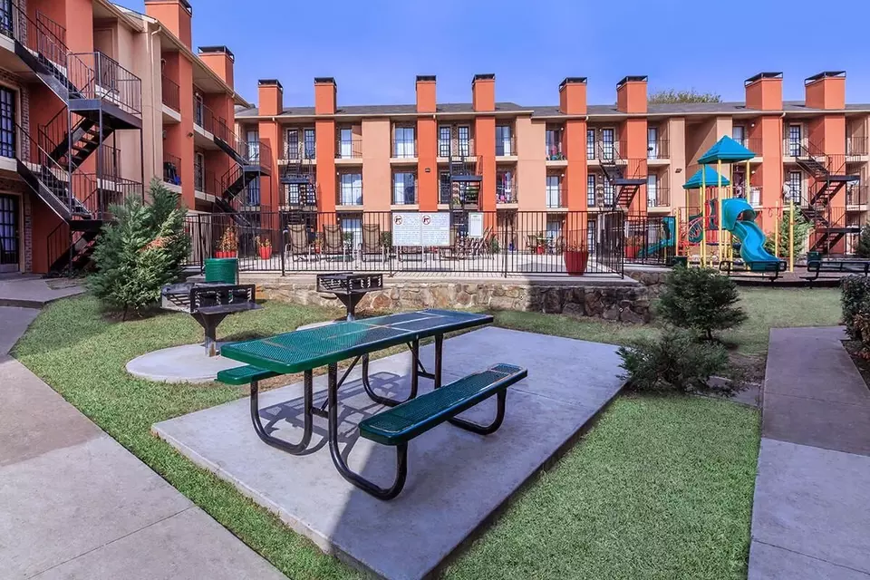  11100 Walnut Hill Ln #W-3102, Dallas, TX 75238 photo 8