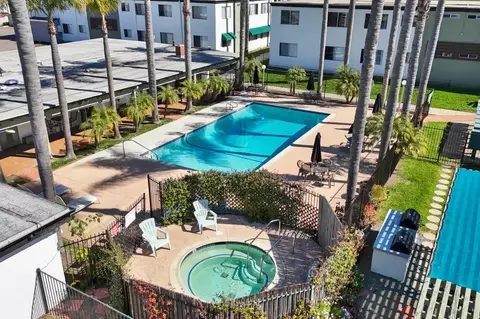 1360 Foothill Dr #056, Vista, CA 92084