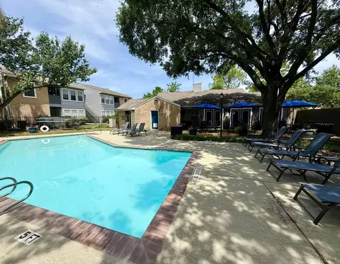 231 Interstate 45 N #2204, Conroe, TX 77304