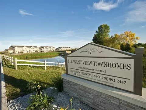 563 N Pleasant View Rd #491-18, Plymouth, WI 53073