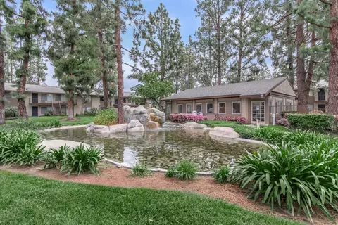 2200 E Ball Rd #28, Anaheim, CA 92806