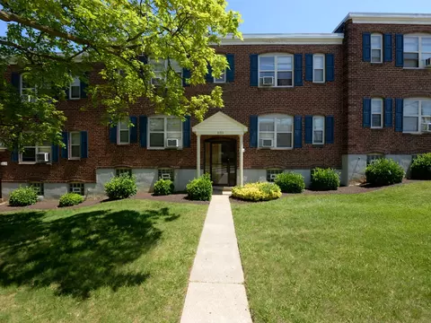 8703 Loch Bend Dr #R705000D, Parkville, MD 21234