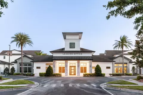 5820 Nature View Dr #215, Horizon West, FL 34786
