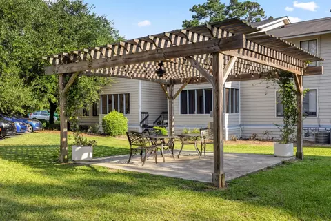 2612 Dogwood Ave #E-18, Thunderbolt, GA 31404
