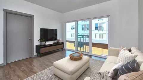 10720 5th Ave NE #402, Seattle, WA 98125