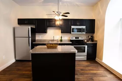 1123 N Eutaw St #607, Baltimore, MD 21201