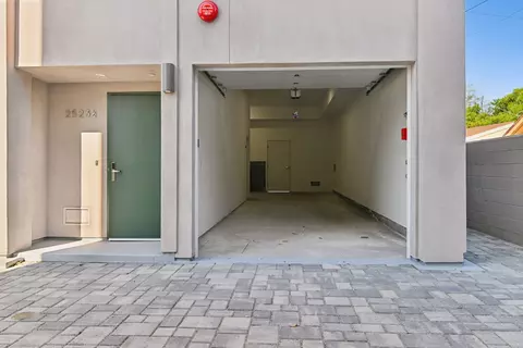 2602 S Orange Dr #2521, Los Angeles, CA 90016