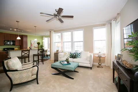 2401 Highpoint View Ct #05-400, Frederick, MD 21702 photo 4