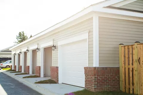 2401 Highpoint View Ct #05-400, Frederick, MD 21702 photo 17