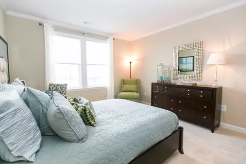 2401 Highpoint View Ct #05-400, Frederick, MD 21702 photo 11