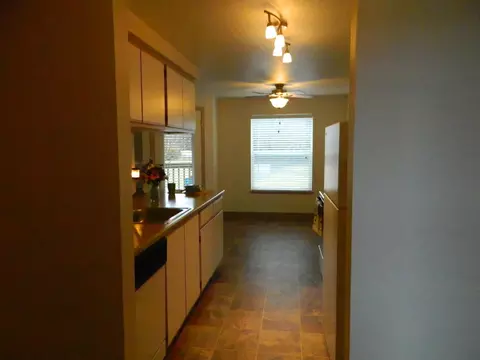 1324 SW Pleasant View Dr #E319, Gresham, OR 97080 photo 23