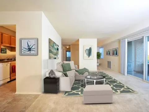 7226 Oak Haven Cir #104, Milford Mill, MD 21244