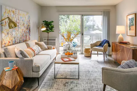 160 136 South Virgil Ave #1-102, Los Angeles, CA 90004