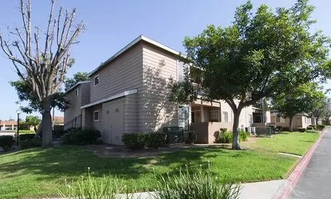 2460 Bear Valley Pkwy #112, Escondido, CA 92027