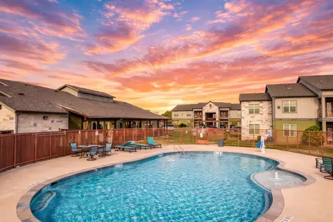 210 Hunters Crossing Blvd #0215, Bastrop, TX 78602
