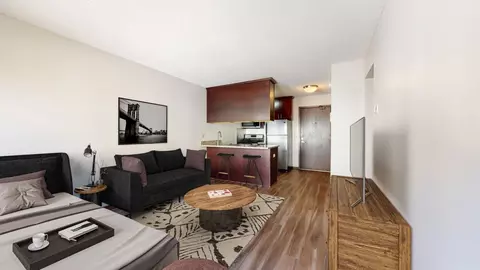 2825 Fremont Ave S #1304, Minneapolis, MN 55408