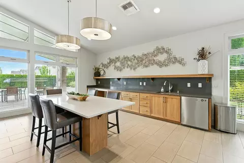 11806 NE 122nd Ave #AA262, Vancouver, WA 98682