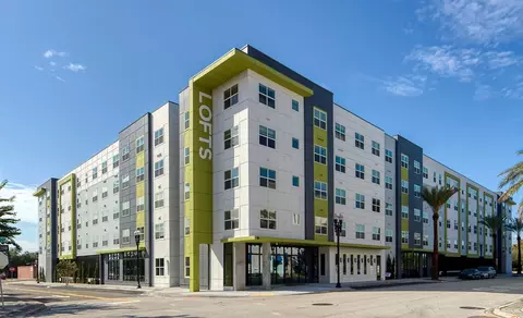 906 W Monroe St #423, Jacksonville, FL 32204
