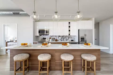 325 15th St #W0915, Jersey City, NJ 07310