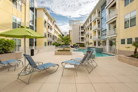 332 Laskin Rd #537, Virginia Beach, VA 23451