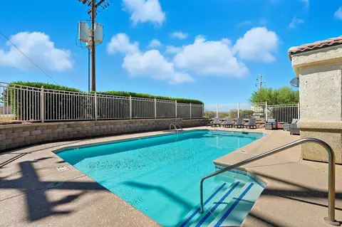 175 N Skyline Dr #B216, Huachuca City, AZ 85616