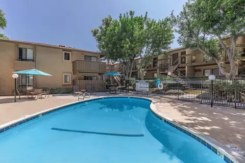1640 W Ball Rd #205, Anaheim, CA 92802