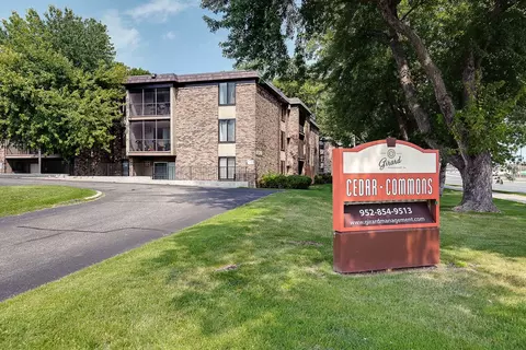 8600 8660 8680 Old Cedar Ave S #8600-103, Bloomington, MN 55425