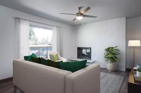 650 SE 162nd Ave #8-59, Portland, OR 97233