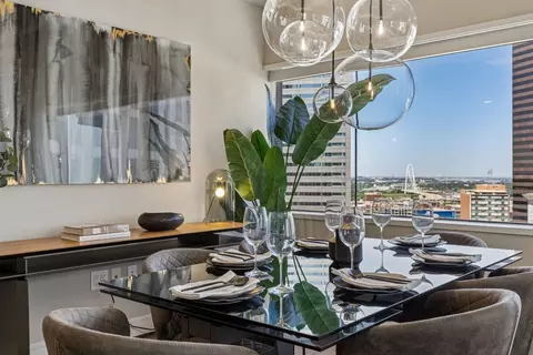 350 N Saint Paul St #1806, Dallas, TX 75201