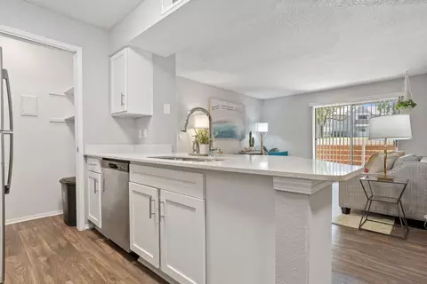 1800 Oakwell Farms Ln #B-0410, Hermitage, TN 37076