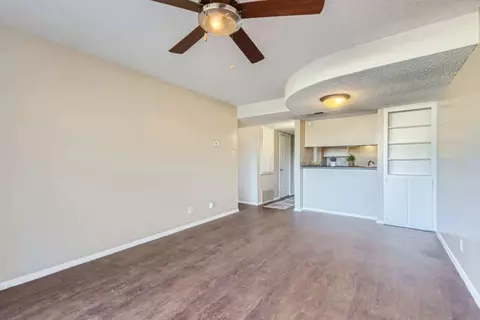 4821 Riverside Dr E #112, Austin, TX 78741 photo 6