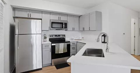 1015 Ohana Way #12-306, North Port, FL 34289