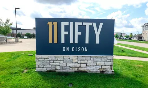 1150 SE Olson Dr #208, Waukee, IA 50263