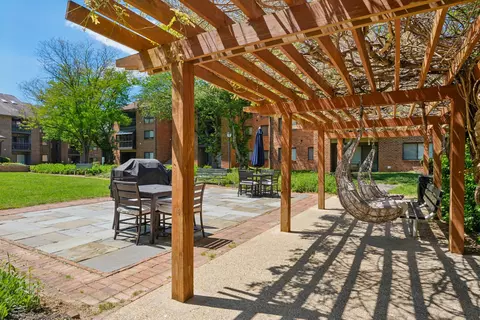 12215 Little Patuxent Pkwy #L09-D, Columbia, MD 21044