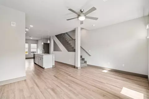 1830 E Apache Blvd #2069, Tempe, AZ 85281 photo 43
