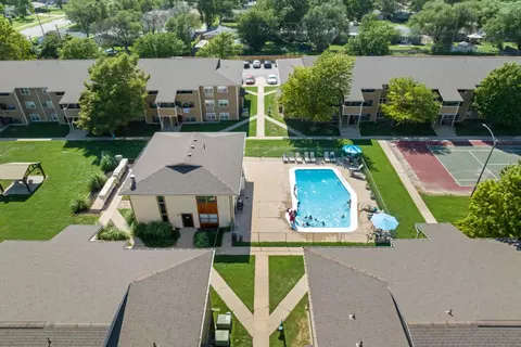 2526 W 31st St S #219, Wichita, KS 67217