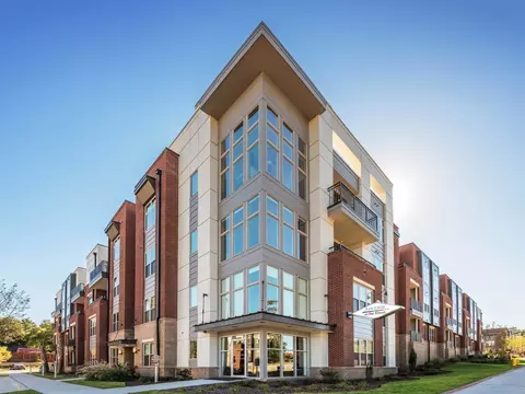 111 Knox Abbott Dr #1108, Cayce, SC 29033