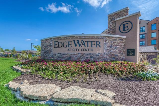 8395 Renner Blvd #1307, Lenexa, KS 66219