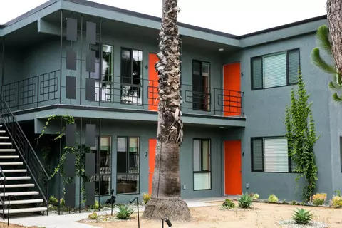 2716 S La Brea Ave #6, Los Angeles, CA 90016