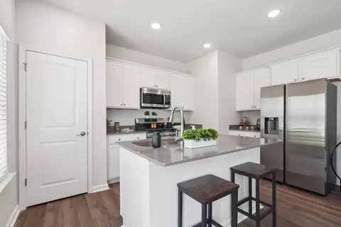 300 Champions Blvd #503, North Myrtle Beach, SC 29566