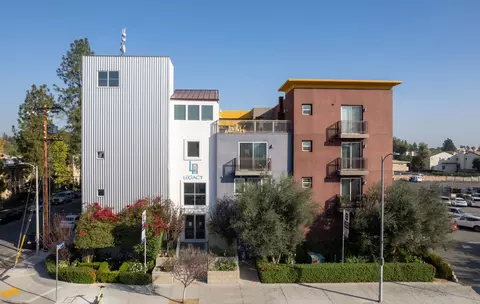 18452 Halsted St #108, Los Angeles, CA 91325