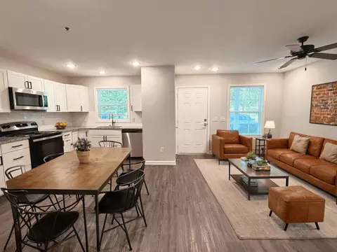 100 Stagecoach Rd #10-76A, Winston Salem, NC 27105