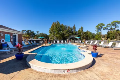 16016 Lemoyne Blvd #0304, Biloxi, MS 39532