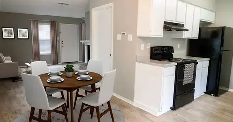 6020 Danny Kaye Dr #21-2102, San Antonio, TX 78240