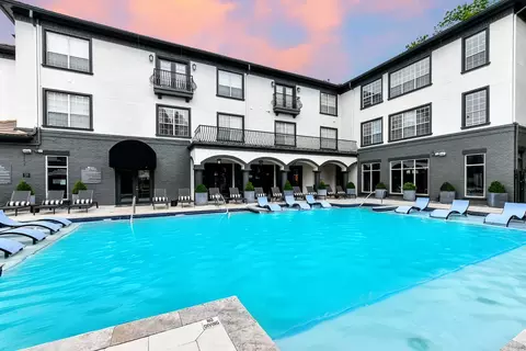 2124 Cheshire Bridge Rd NE #8008, Atlanta, GA 30324