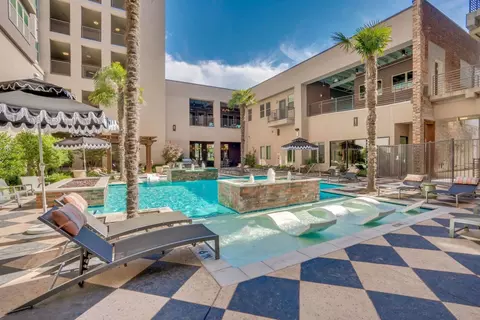 650 S Main St #1524, Fort Worth, TX 76104